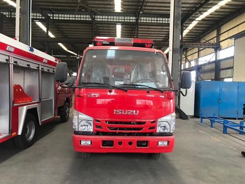 有裝1噸的小型泡沫消防車嗎？1噸的小型泡沫消防車都有那些配置